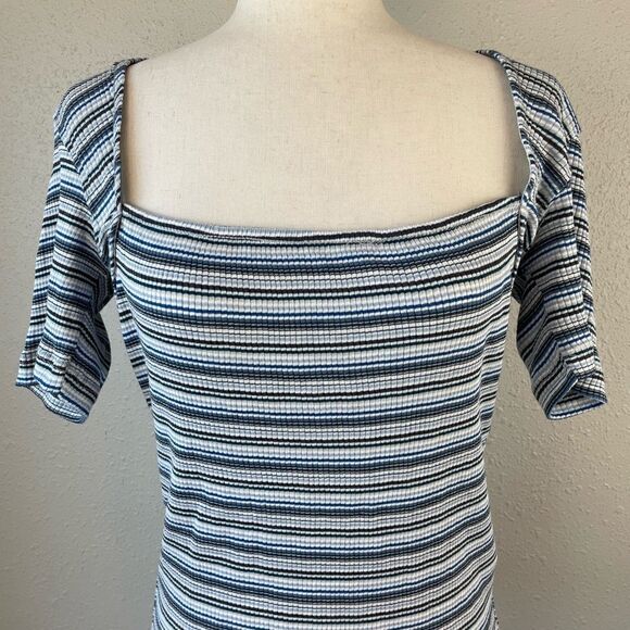NWT Free People Short Sleeve Top Size L - Picture 2 of 6